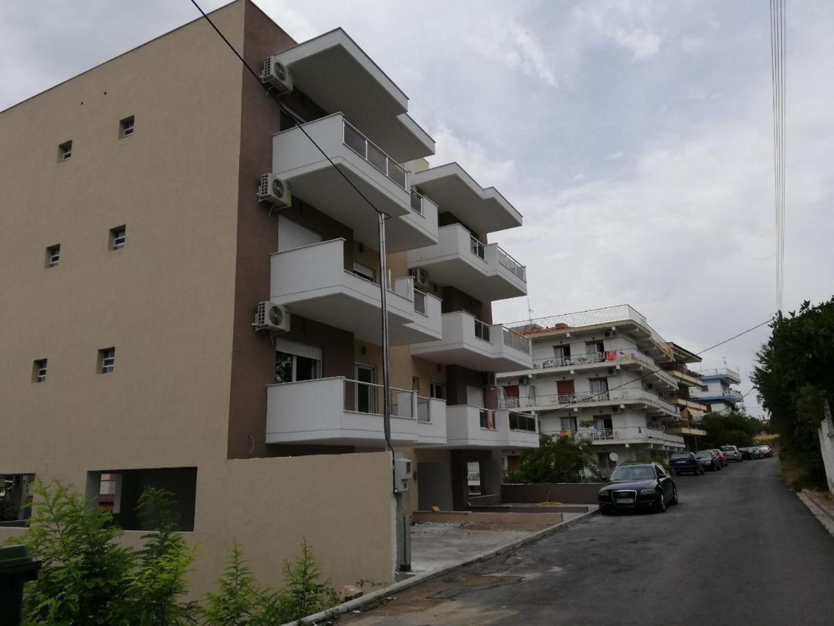 Crystal Blue Apartments Nea Kallikrateia Exterior foto